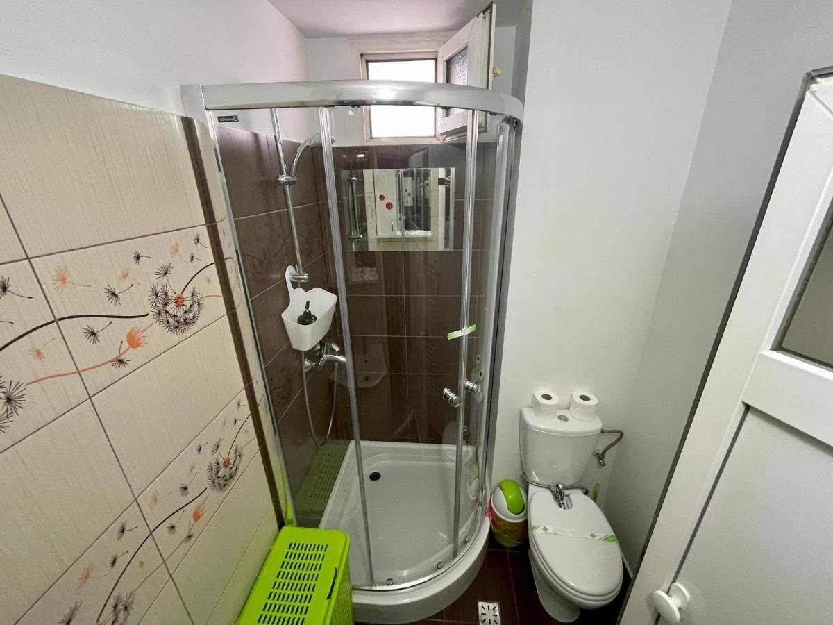 Apartamento Garsoniera Moderna Parcare Internet Piteşti Exterior foto