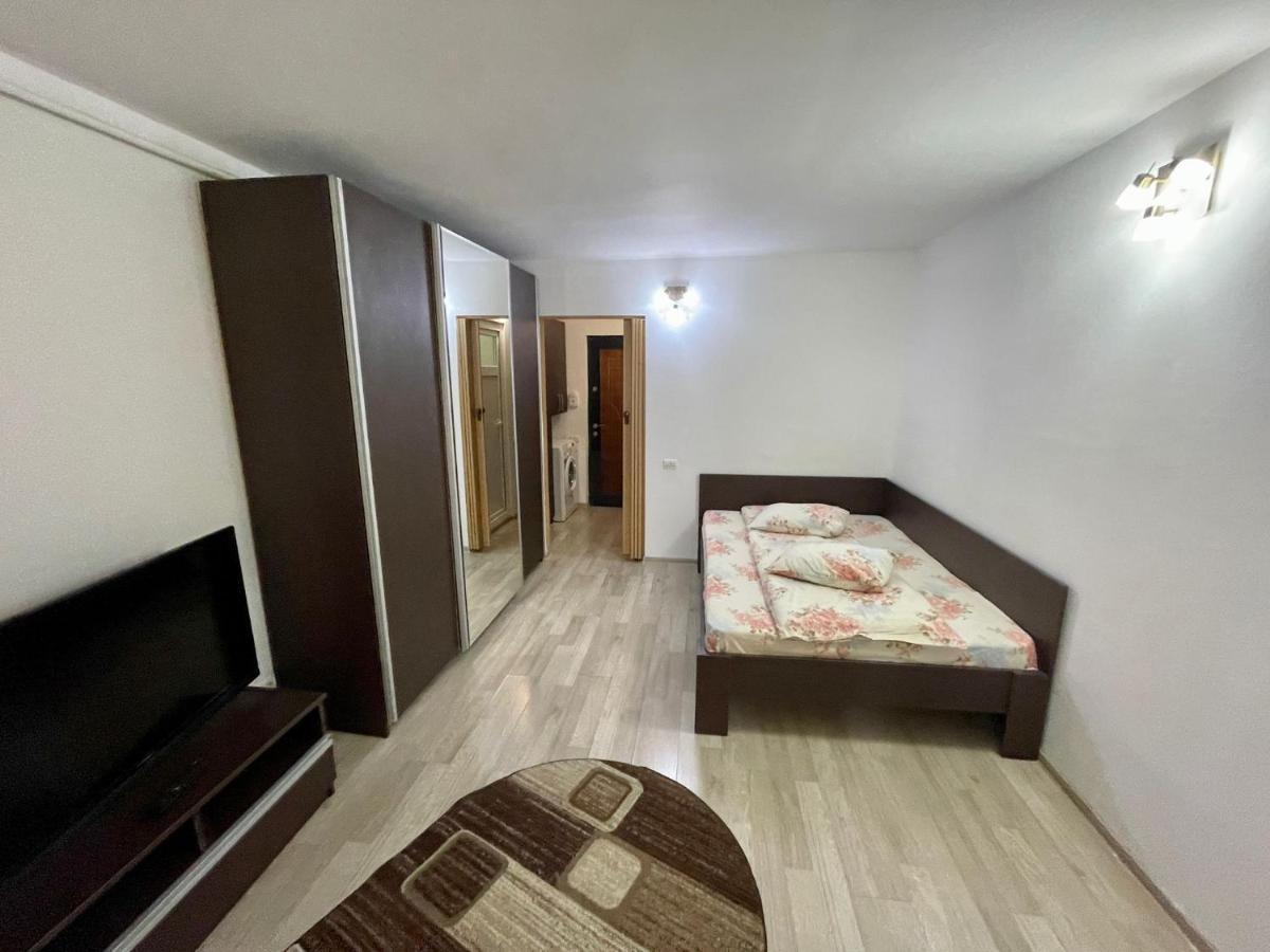 Apartamento Garsoniera Moderna Parcare Internet Piteşti Exterior foto